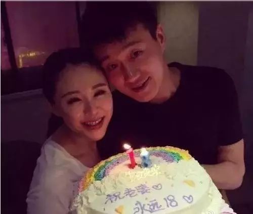 佟大为三度当爹 9年婚姻如何保鲜?