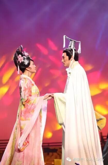 一起期待→【刘晓庆四演武则天】是否会在话剧舞台再创奇...
