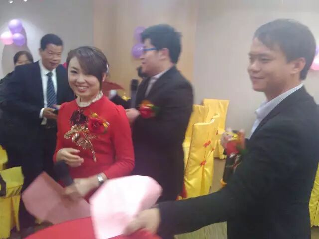 �B�T(m��n)�п�ȸ�ӱ�������(w��)���޹�˾2015���β���߿͑�(h��)���x���(hu�� )