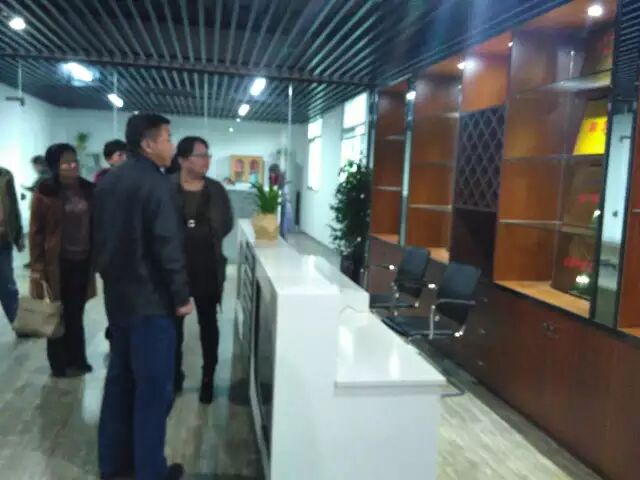 ����ʡؔ(c��i)�Q(m��o)�p�������t(y��)ˎ������ʡ��ϴ�����ИI(y��)�f(xi��)�����P(gu��n)�I(l��ng)��(d��o)����ȸ�Ӽ���ο���������y��