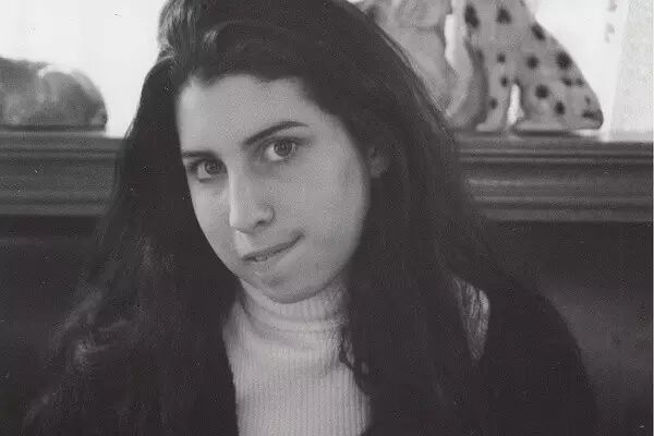 AmyWinehouse,她不是歌手,是爵士歌手【5】