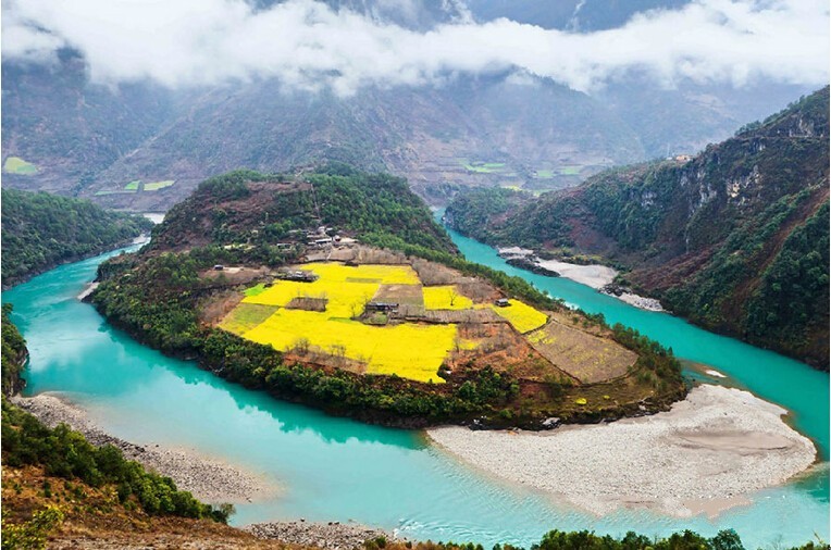 走进世外桃源,人间仙境,人神共居的地方——丙中洛