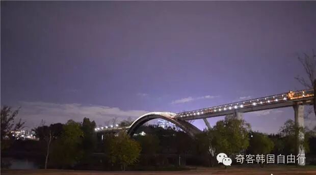 仙游岛公园夜景