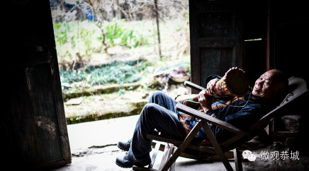 即将流逝的民间技艺——长鼓舞213 / 作者:欧耶 / 帖子ID:111763