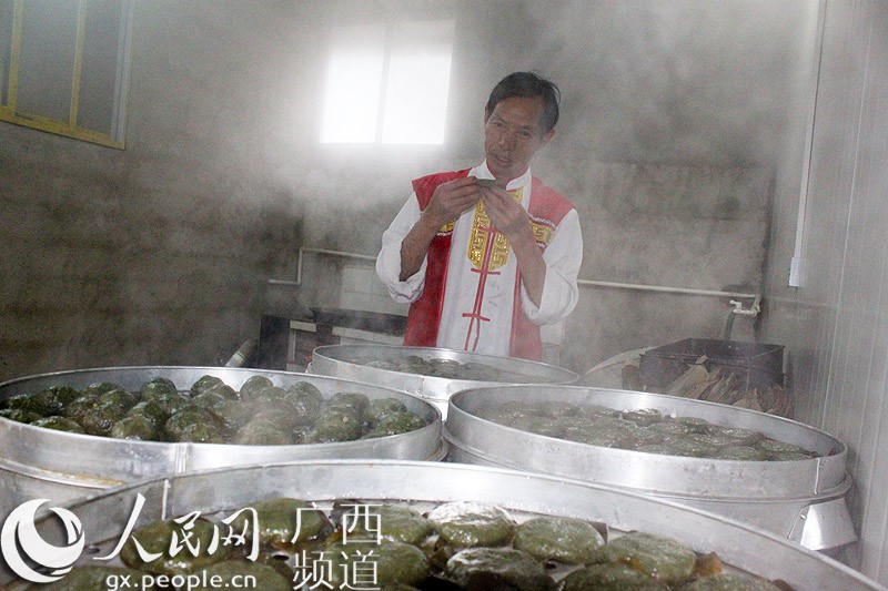 清明节吃啥?图揭恭城艾粑如何做成233 / 作者:欧耶 / 帖子ID:113680 清明节吃啥?图揭恭城艾粑如何做成233 / 作者:欧耶 / 帖子ID:113680