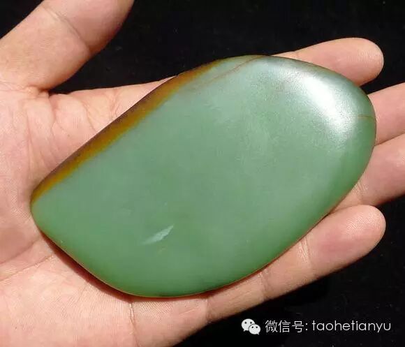 和田玉中的“沙枣青”，你知道多少？