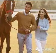 赵丽颖恋高富帅疑已订婚?