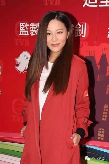 滕丽名《一屋老友记》演活妈妈 生活中拒做妈妈