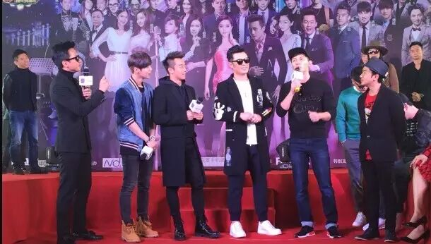 张杰跨年宣布谢娜怀孕?老干部们上台唱摇滚?跨年夜最强观看指南!-怀孕期