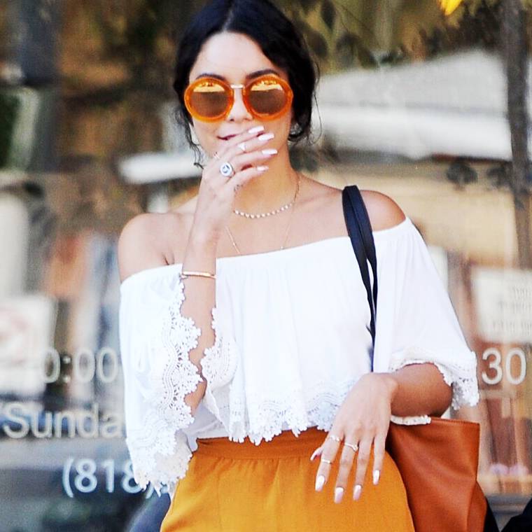 Figaro 每日精选|Vanessa Hudgens:穿对衣服,小麦肤色一样撩动夏日