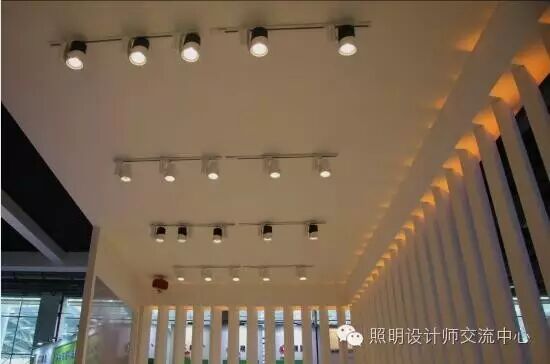 【企业动态】乐雷光电亮相2016广州国际照明展，现场新品引爆观众热情