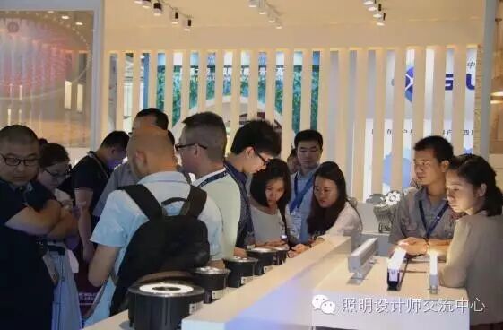 【企业动态】乐雷光电亮相2016广州国际照明展，现场新品引爆观众热情