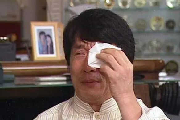 成龙一个好友走了,妻离子散!成龙等众多明星哭了!