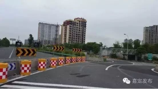 【社会·出行】S5沪嘉快速路陈翔路临时匝道,拟定于6月...