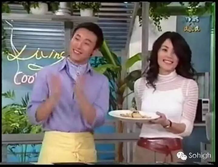 天后王菲爱美食,她唯一参加的美食节目是亚洲美食天王的...