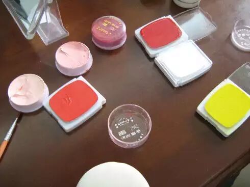 戏曲知识：戏曲演员化妆全过程