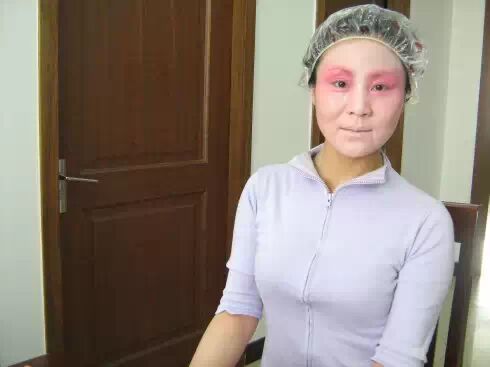戏曲知识：戏曲演员化妆全过程