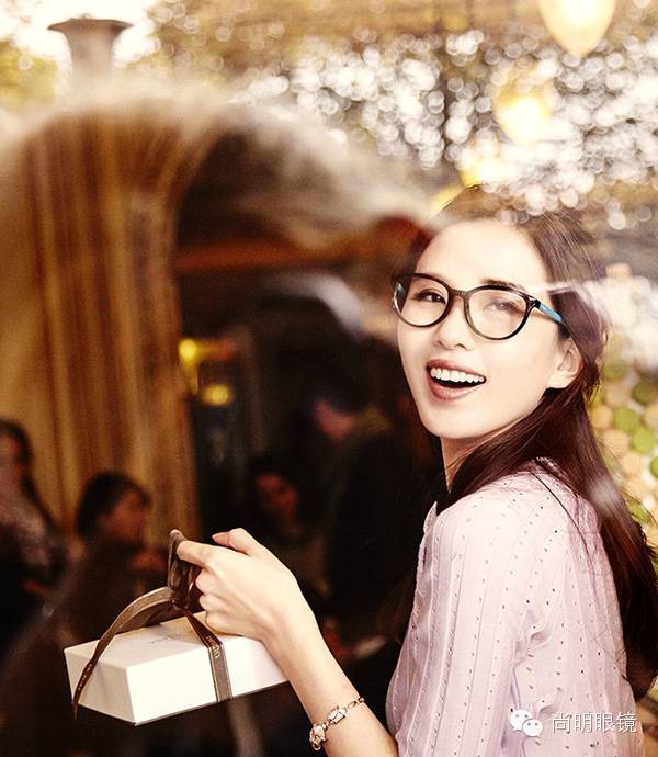 沃格眼镜携手刘诗诗 推出2016年春夏新品系列