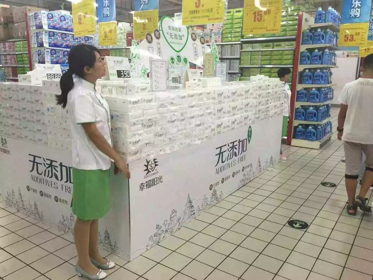 幸福阳光日用纸,强势入驻唐山各大超市,母婴店