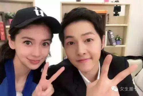 宋仲基和黄晓明掉水里先救谁?baby竟然这样回答....