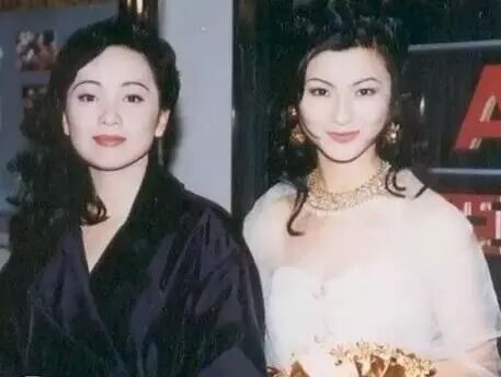 娱乐圈今天一对怀孕,一对结婚,可惜了当年的姚小蝶-怀孕期