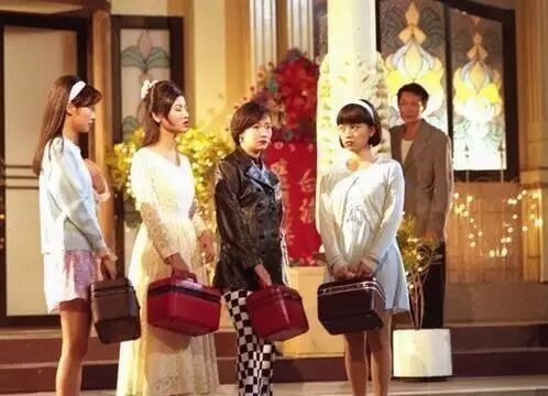 娱乐圈今天一对怀孕,一对结婚,可惜了当年的姚小蝶-怀孕期