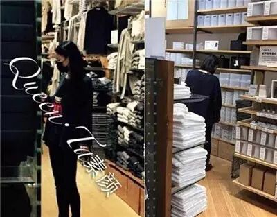 45岁王菲被爆已怀孕3个月;长春光复路一门市起火 疑因库房电线老化【速读今日】-怀孕期