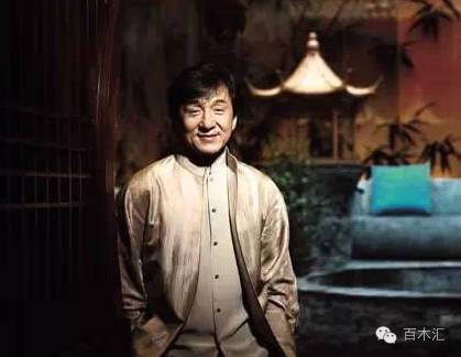 成龙收藏数十亿紫檀珍品惊呆故宫研究员!