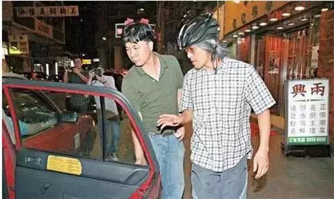 吓哭我了!这就是周星驰的座驾