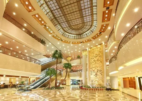开辟新道路,北京五星级酒店里的绝佳餐厅