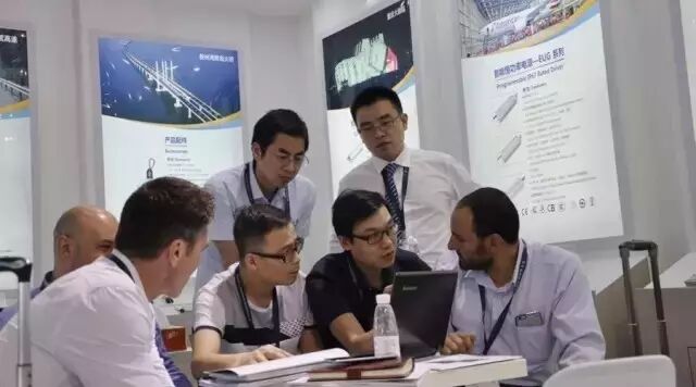 【高工LED·企业】英飞特智能LED驱动电源精彩亮相光亚展