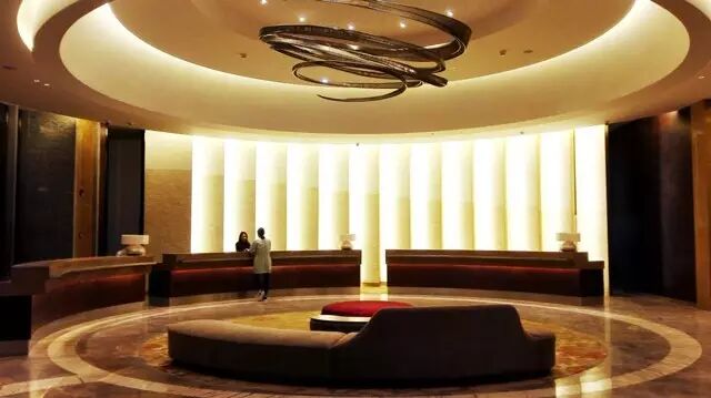【高工LED·案例】雷特科技：灯光控制为烟台希尔顿酒店锦上添花