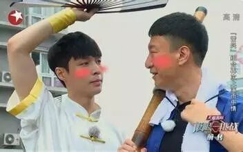 70后孙红雷和90后张艺兴,男人腻起来真没女人什么事儿!