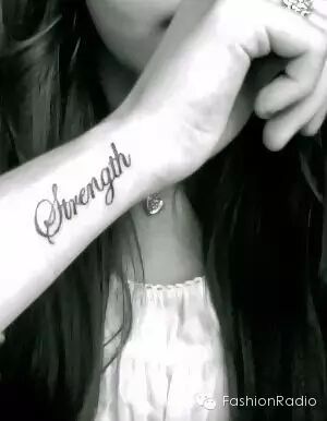 给自己整一枚纹身吧