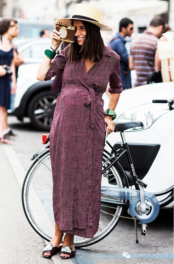 炎炎夏日，用草编帽为造型加分！