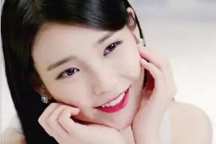 眼线才是真正的“事业线”，教你画出完美眼线！