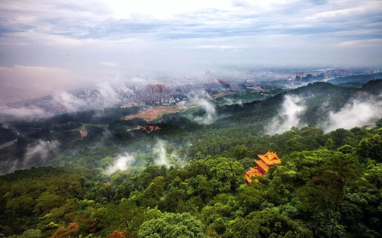 您好,公休假期啦,您有一封来自桂平西山的邀游函!