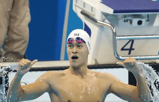 孙杨为什么爱哭?8年痛哭14回,孙杨爱哭包表情