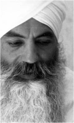 【基础】为什么练习昆达利尼要带白色头巾和穿白色衣服？