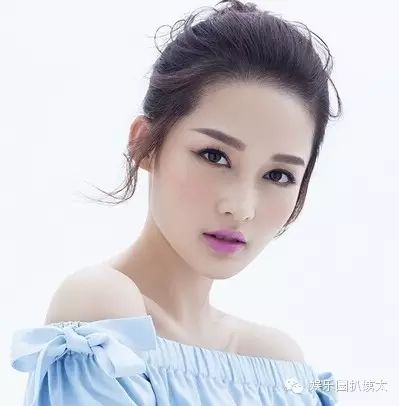 李沁被黑?你们却不知道她是杨洋初恋、李易峰的绯闻女友...