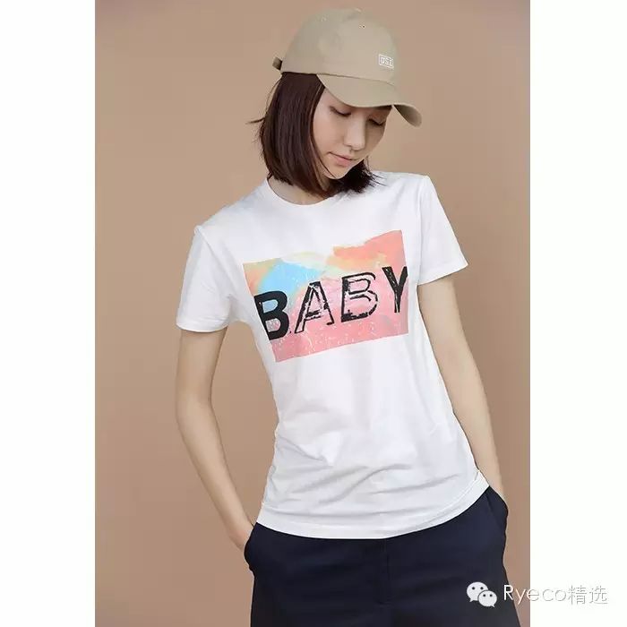 权志龙AB示范 当红baby冰润滑弹Ryeco酷炫喷绘涂鸦Tee