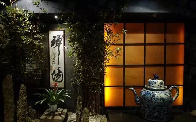 曹操说:小乔,我最欣赏你的茶艺了！