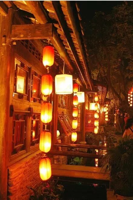 曹操说:小乔,我最欣赏你的茶艺了！