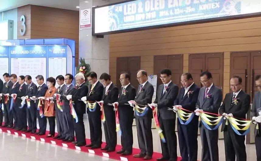 到韩国吃炸鸡喝烧酒，看木林森的夏天