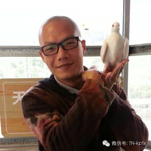 小海螺推荐谢明杰老师的课程：《老神再在——奇迹对话录》北京工作坊