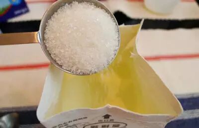 【吃货福利】手把手教您做冰棍雪糕，好吃还没添加剂，孩子最爱！