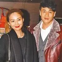 直击何润东新婚第一天,大长腿娇妻一脸幸福说想生六个娃