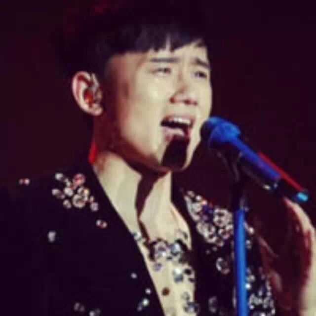 张杰洒泪回应&ldquo;恶评&rdquo;:我没做错什么 为何被深深误解