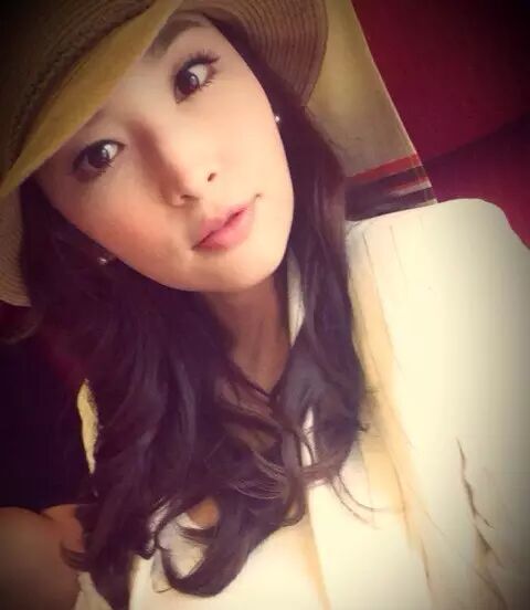 吴佩慈二胎疑怀男孩 有望结束单亲正式嫁豪门-怀孕期