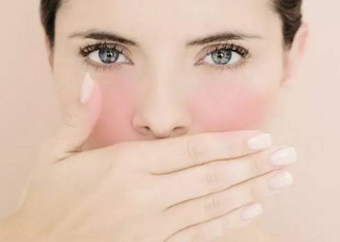 红血丝怎么修复？